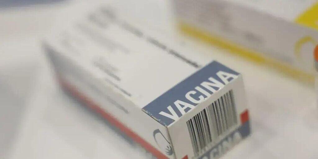 Fiocruz, Institut Pasteur e Sanofi firmam parceria para vacinas