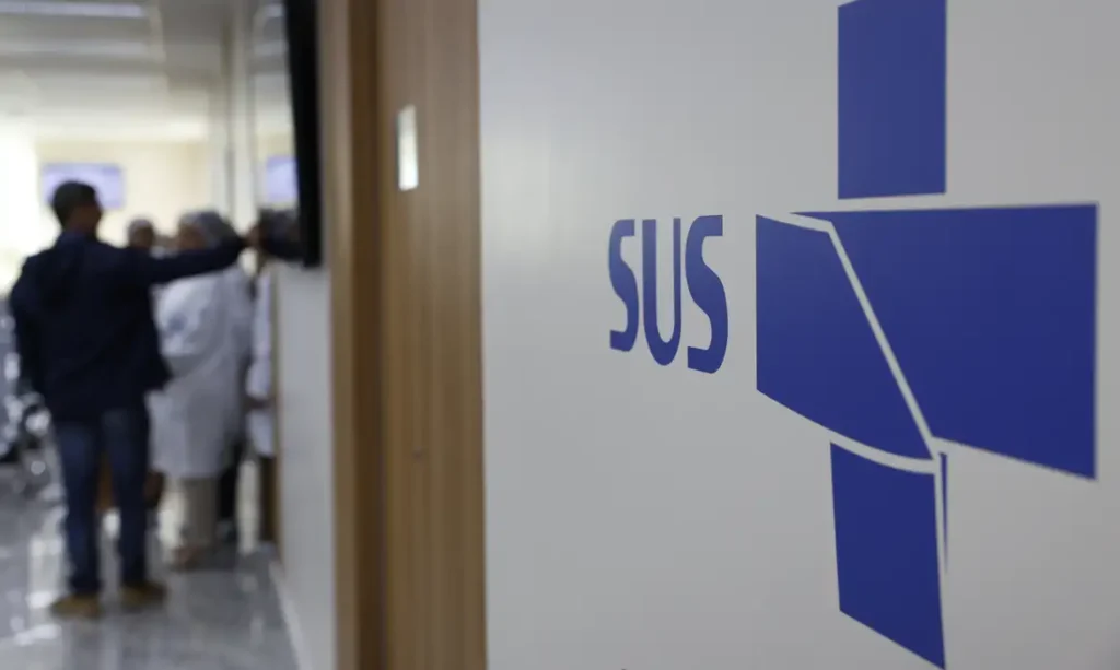 Painel Saude SUS Sistema Único de Saúde 35 anos